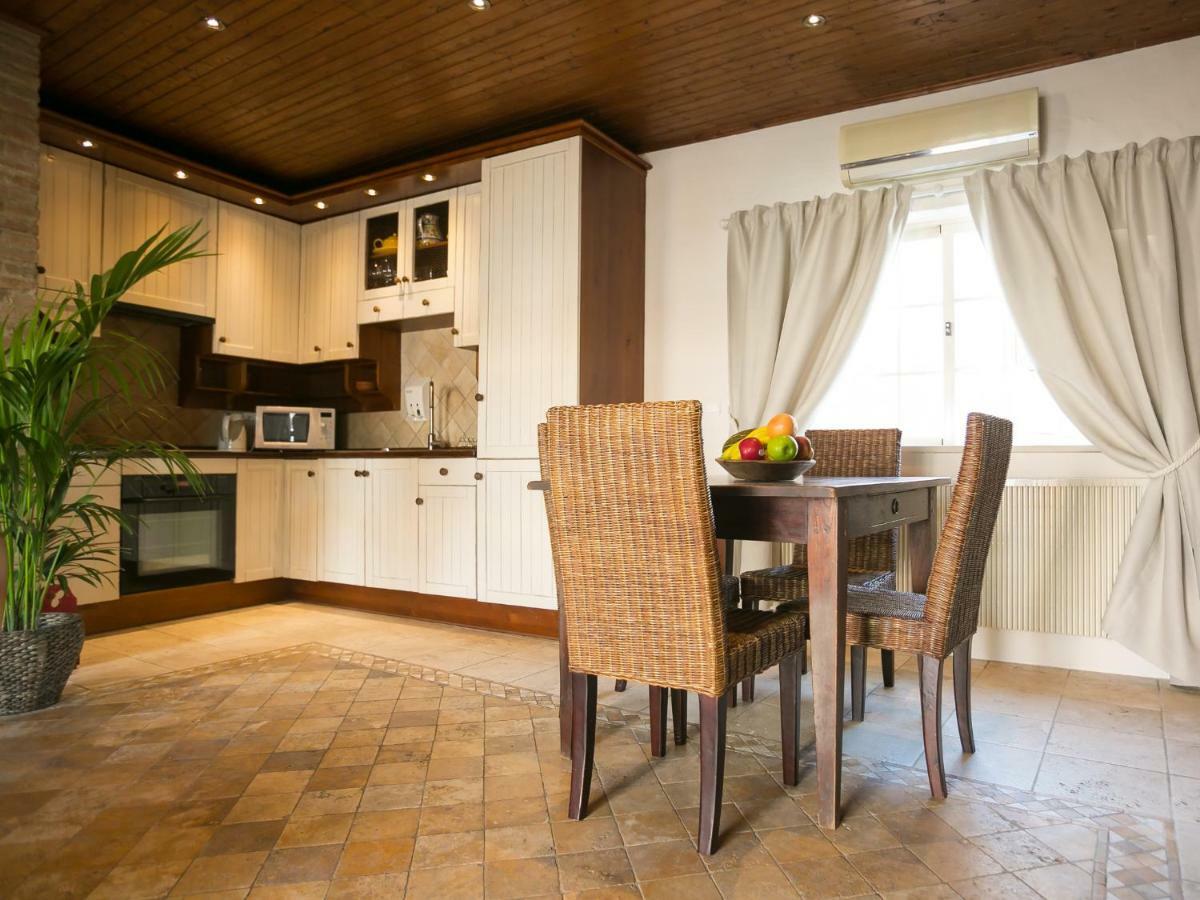 Carvoeiro Beach Duplex מראה חיצוני תמונה